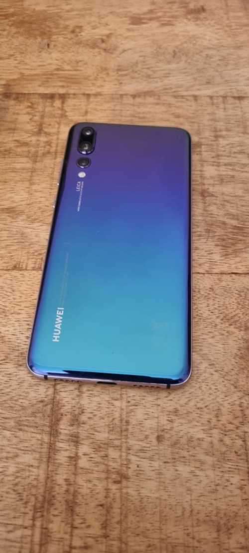 Huawei - Huawei P20 Pro was sold for R2,251.00 on 4 Jan at 23:46 by ...